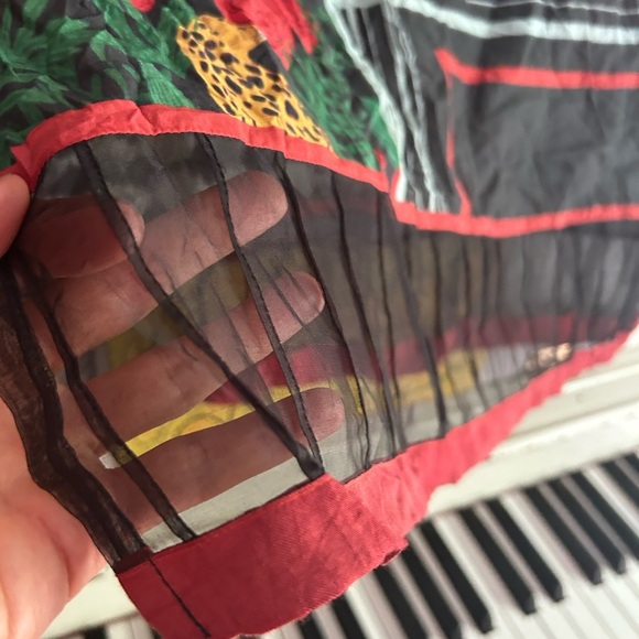 Threads & Motifs Black & Red Cheetah Long Sleeve Top Indian Bollywood S - Picture 7 of 15